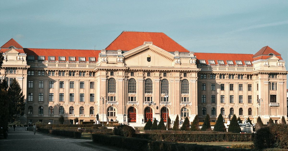 A historic baroque university facade in Debrecen, Hungary