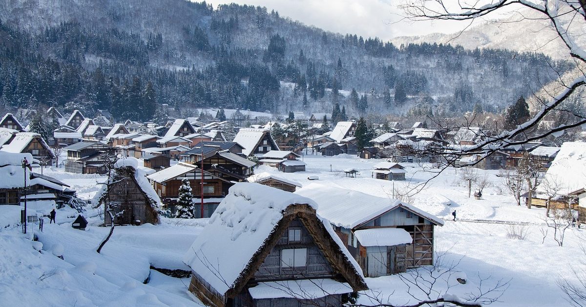 Thatched gassho-style houses in the snow at Shirakawa-go, Gifu, Japan